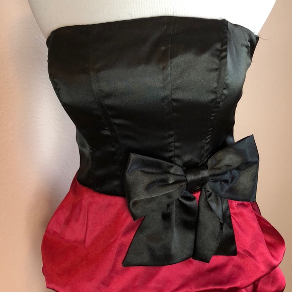 Satin Ruffled Dress - Picture 4 of 4